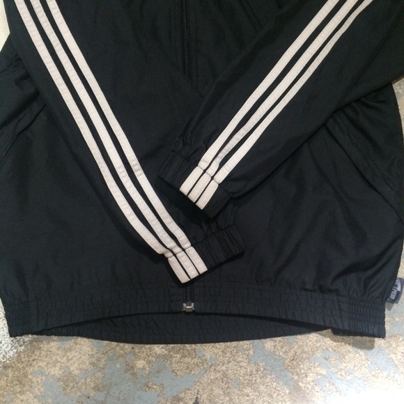 ✖️SOLD✖️ Adidas windbreaker jacket - Picture 3 of 6